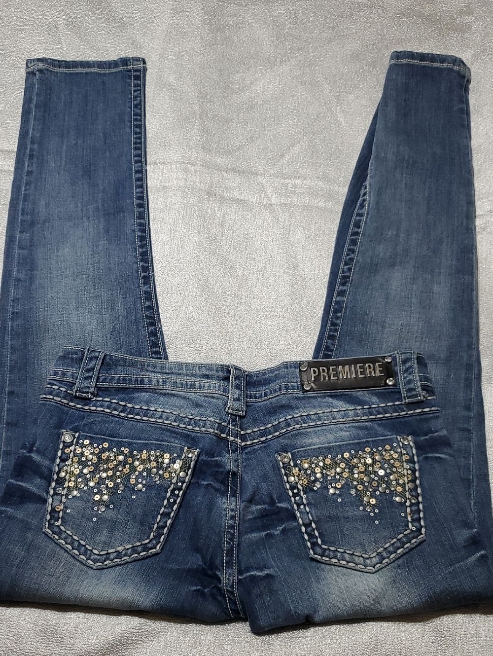 Premier Women's Dark Blue Skinny Jeans with Embellished Back Pockets Size 7/8